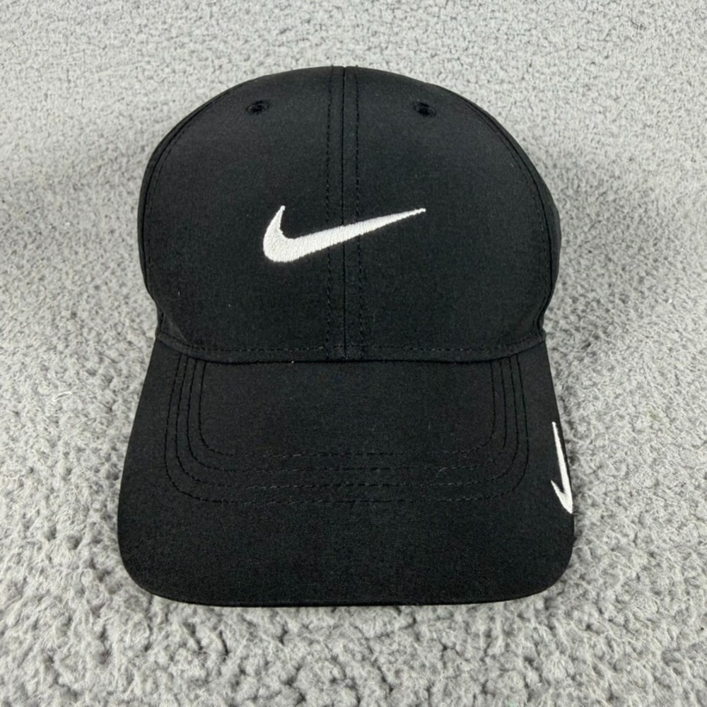 Nike Dri-Fit Legacy Club Cap Unisex M/L Black Golf Swoosh Logo Strapback Outdoor